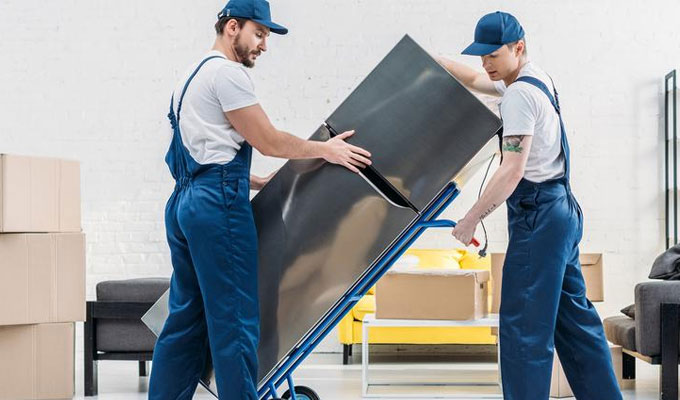 کارگر حمل ساید در تهران